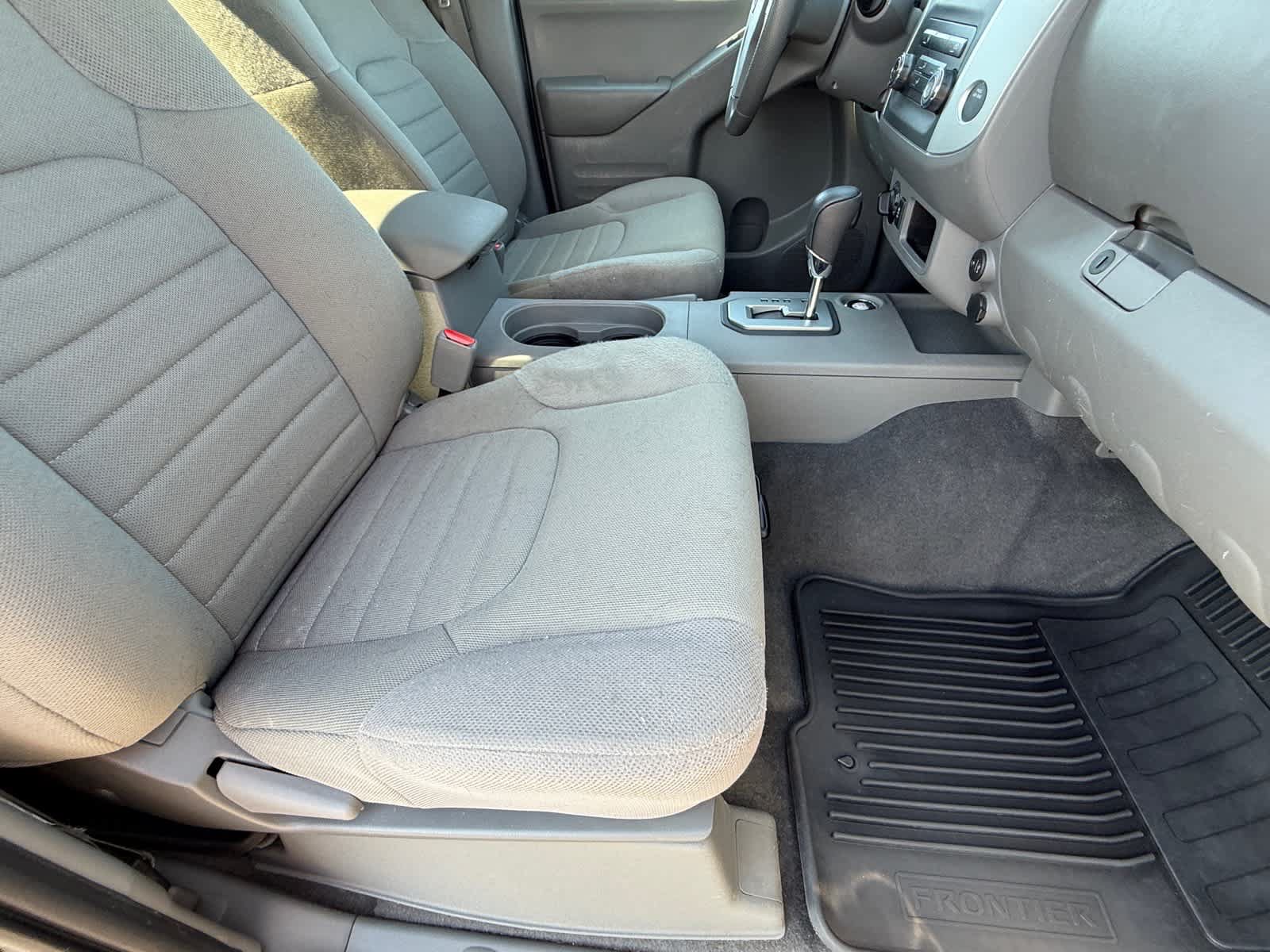 Used 2021 Nissan Frontier S AWD/4WD image 10