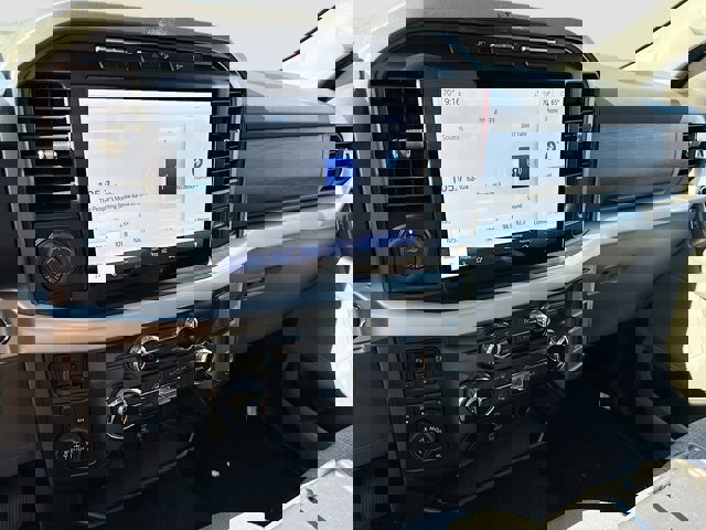 Certified 2022 Ford F150 XLT w/ Equipment Group 302A High image 11