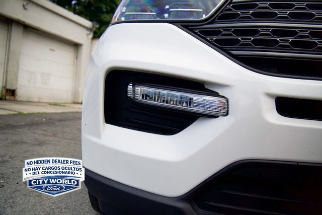 Certified 2023 Ford Explorer XLT w/ Equipment Group 202A AWD/4WD image 7
