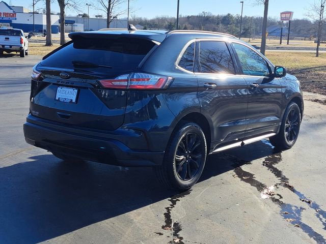 Certified 2024 Ford Edge SE w/ Black Appearance Package AWD/4WD image 3