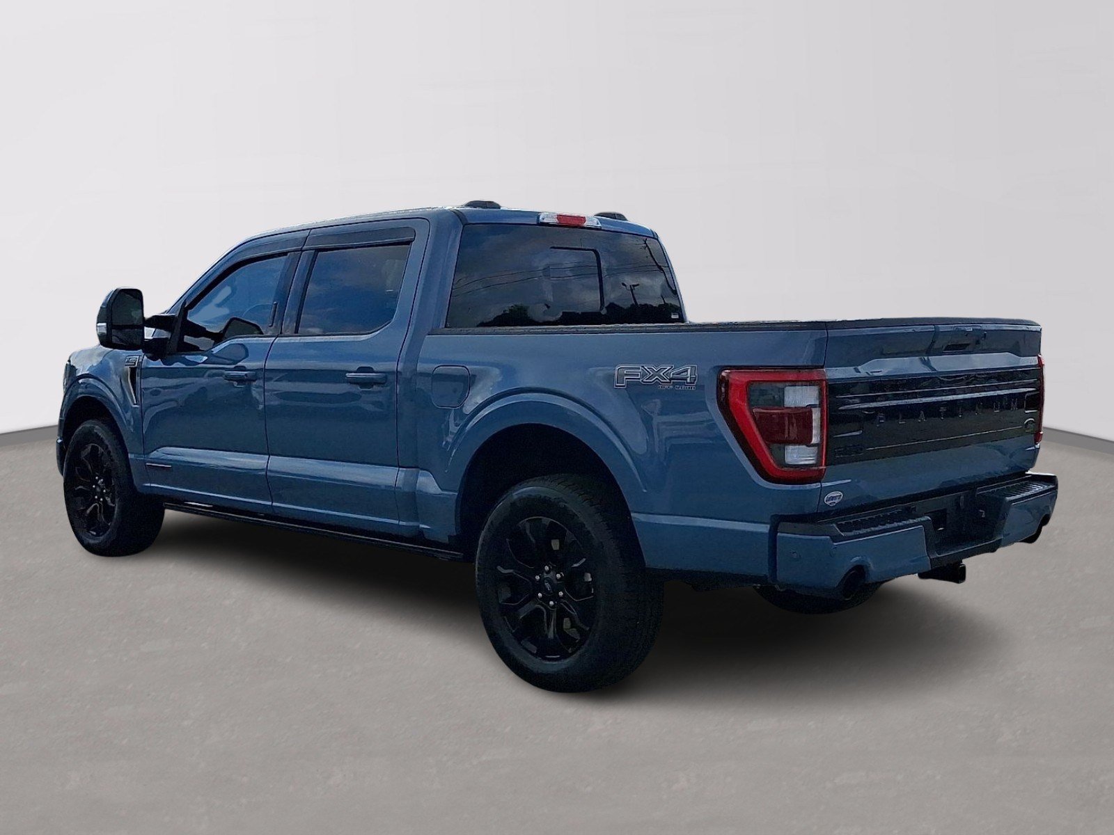 Certified 2023 Ford F150 Platinum w/ Equipment Group 701A High AWD/4WD image 4