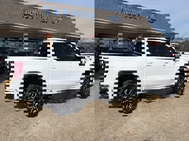 Used 2024 GMC Sierra 1500 AT4 w/ Technology Package image 6