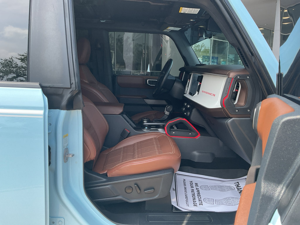 Certified 2023 Ford Bronco Heritage Edition AWD/4WD image 16