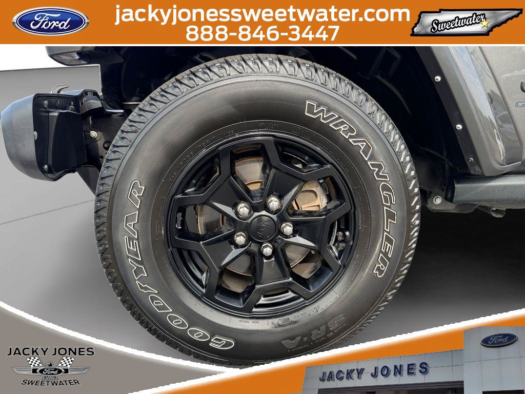 Used 2022 Jeep Gladiator Sport AWD/4WD image 9