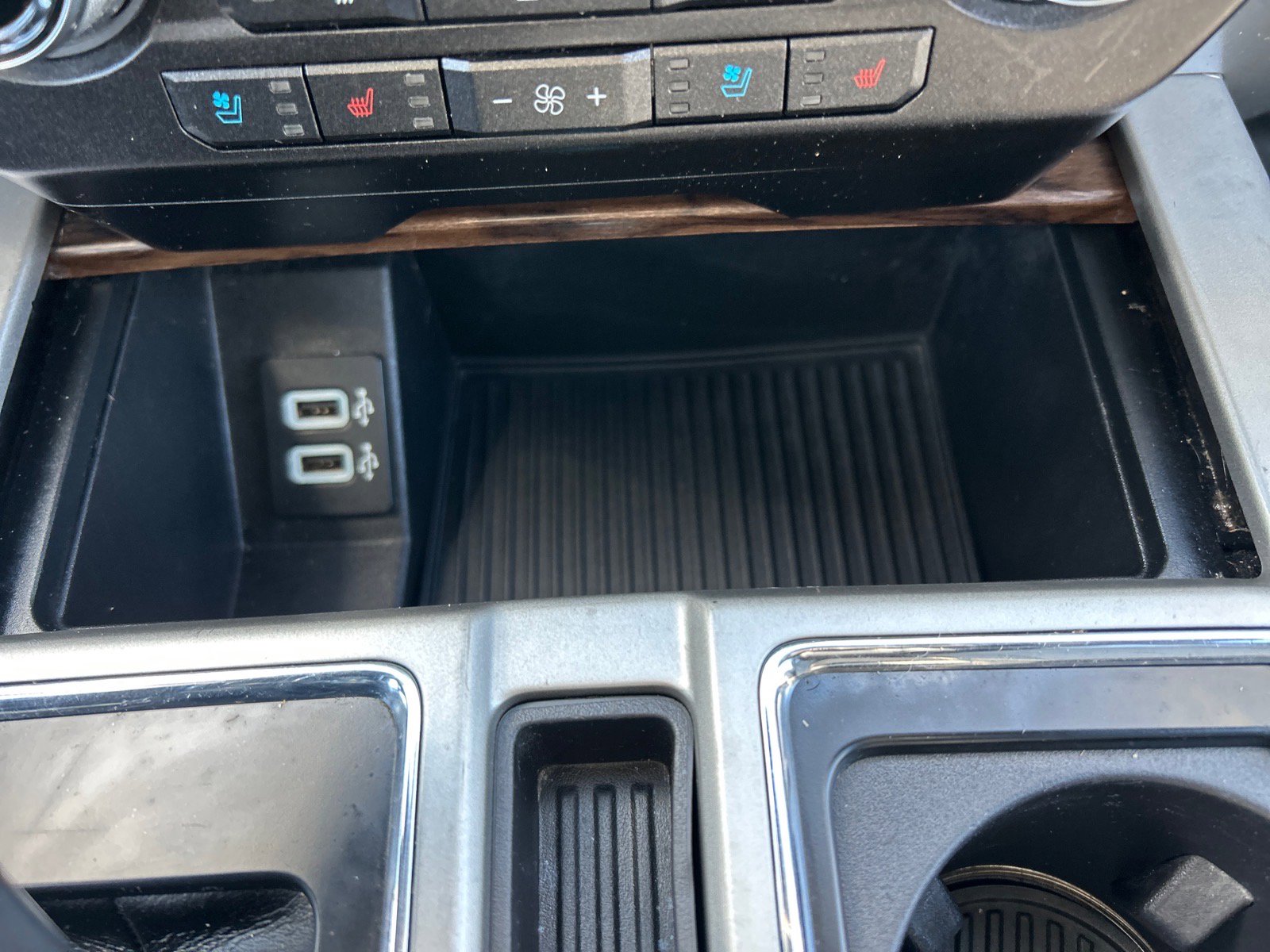 Certified 2018 Ford F150 Lariat w/ Equipment Group 502A Luxury image 33