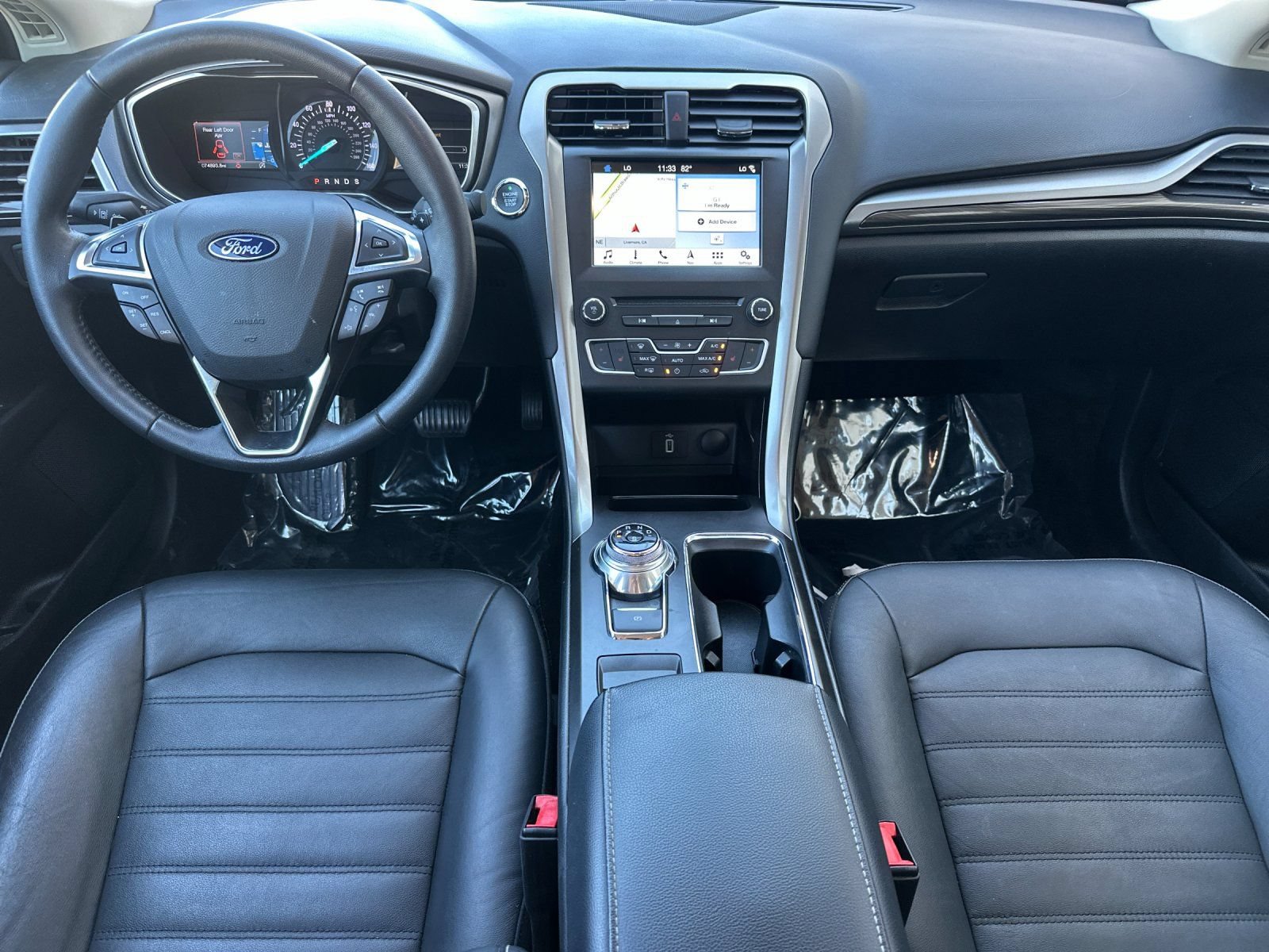 Certified 2018 Ford Fusion SE w/ Fusion SE Technology Package FWD image 14