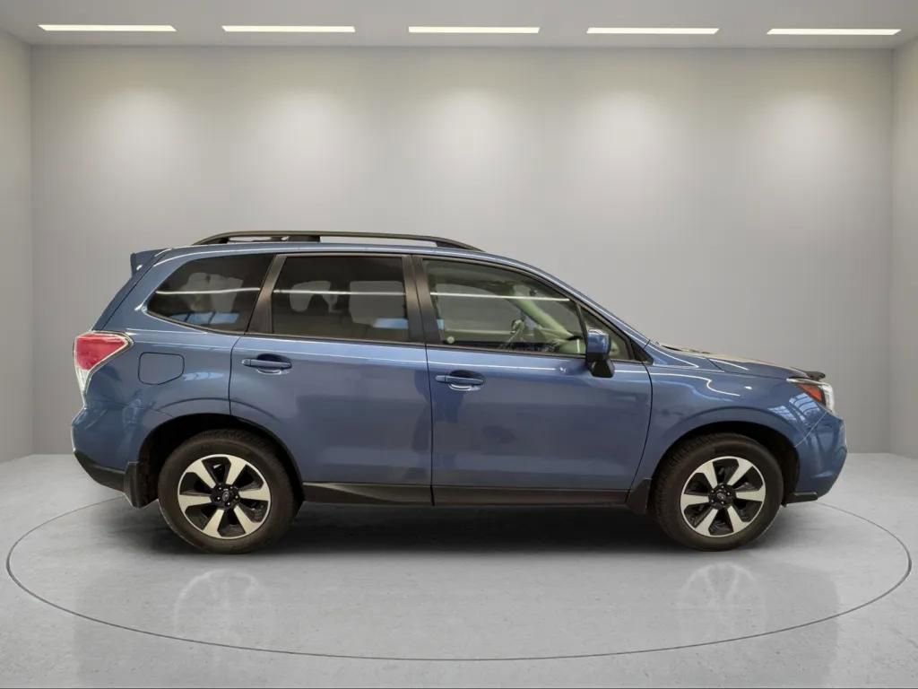 Used 2018 Subaru Forester 2.5i Premium w/ Protection Package #1 AWD/4WD image 3