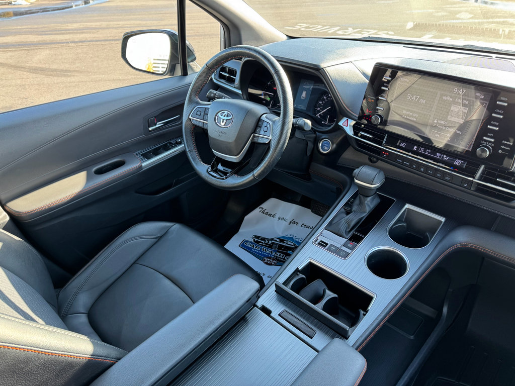 Used 2021 Toyota Sienna XSE image 20