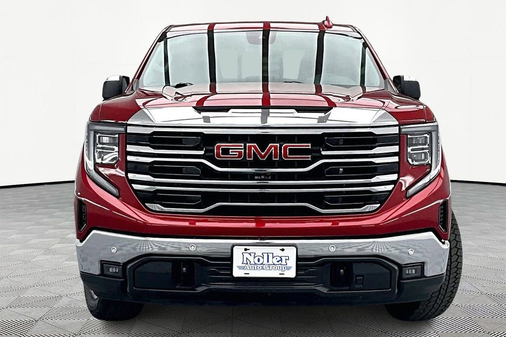 Used 2023 GMC Sierra 1500 SLT w/ SLT Premium Plus Package image 3