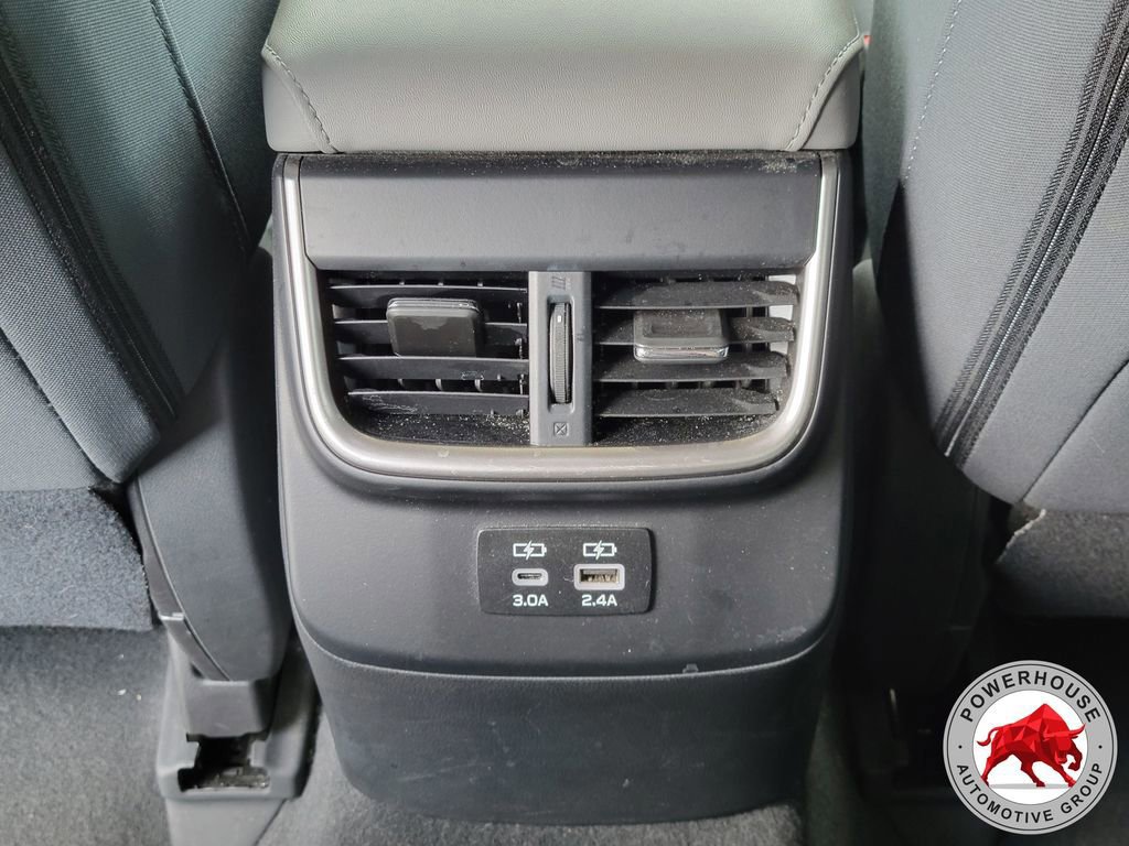Used 2024 Subaru Outback Premium image 18