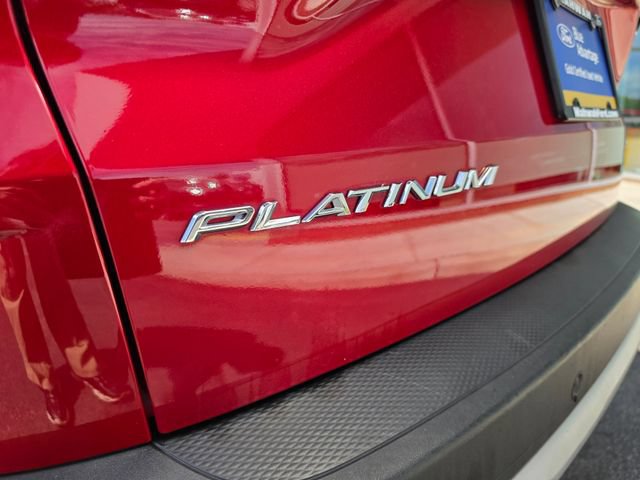 Certified 2023 Ford Escape Platinum AWD/4WD image 25