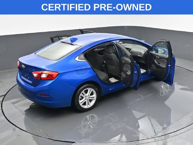 Used 2018 Chevrolet Cruze LT FWD image 25