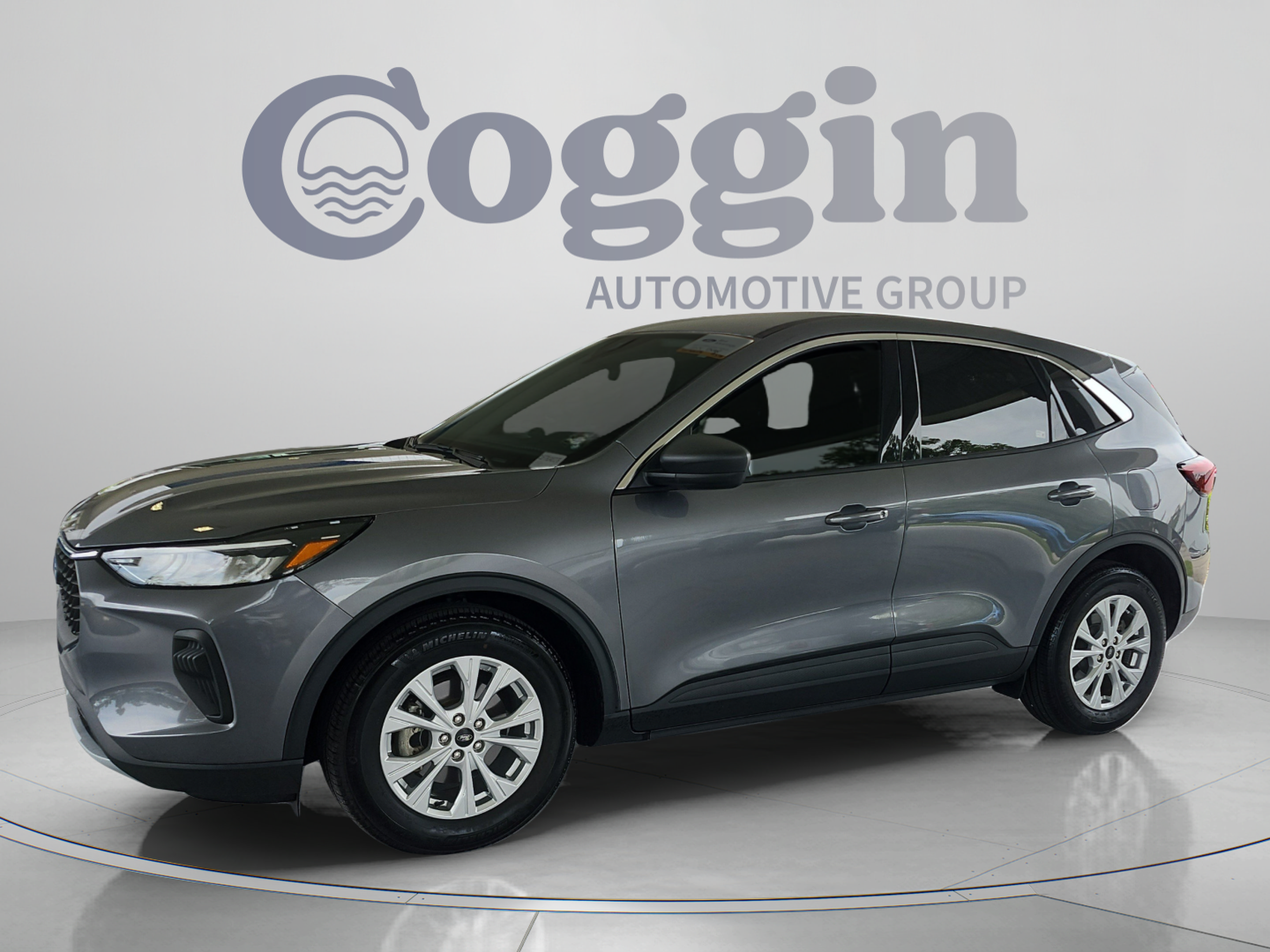 Certified 2024 Ford Escape Active FWD image 1