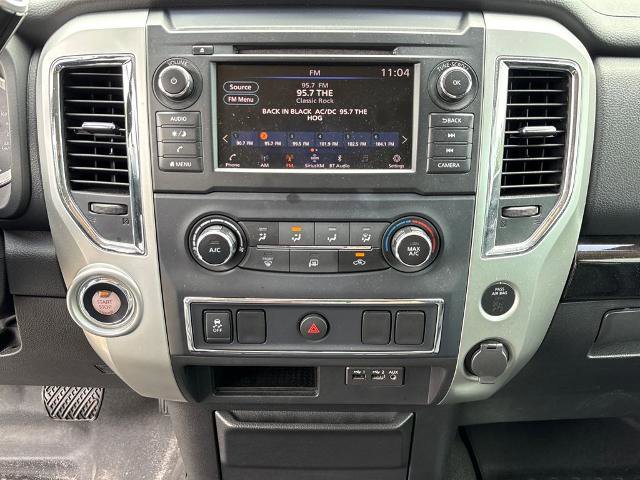 Used 2019 Nissan Titan SV RWD image 23