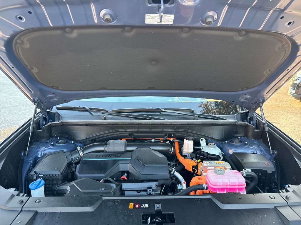 Used 2025 Hyundai Santa Fe Calligraphy image 32