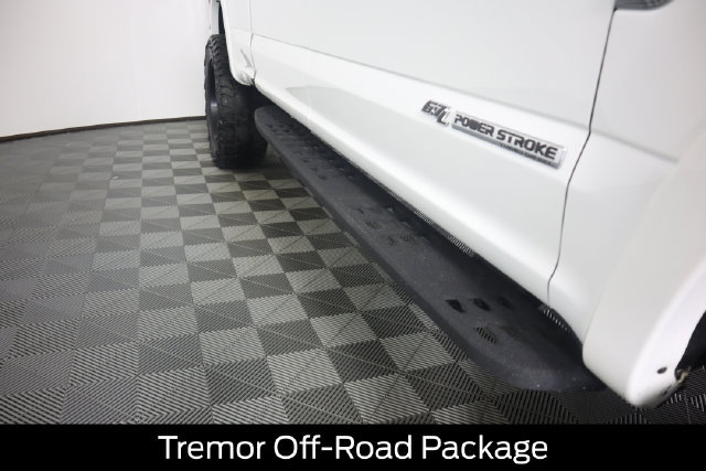 Certified 2022 Ford F350 Platinum w/ Tremor Off-Road Package AWD/4WD image 21
