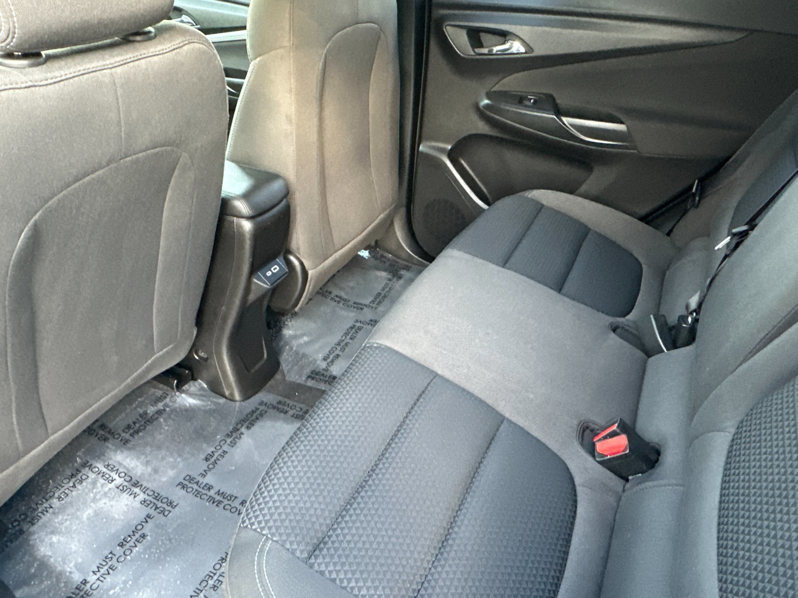 Used 2022 Chevrolet Bolt EUV LT w/ Comfort Package image 12