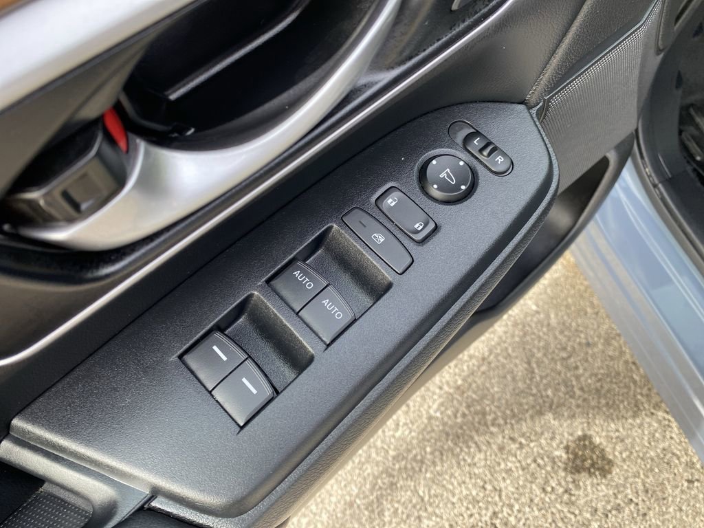 Used 2022 Honda CR-V Touring image 38
