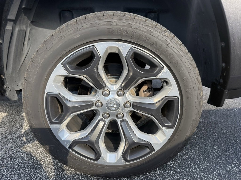 Used 2020 RAM 1500 Limited image 12