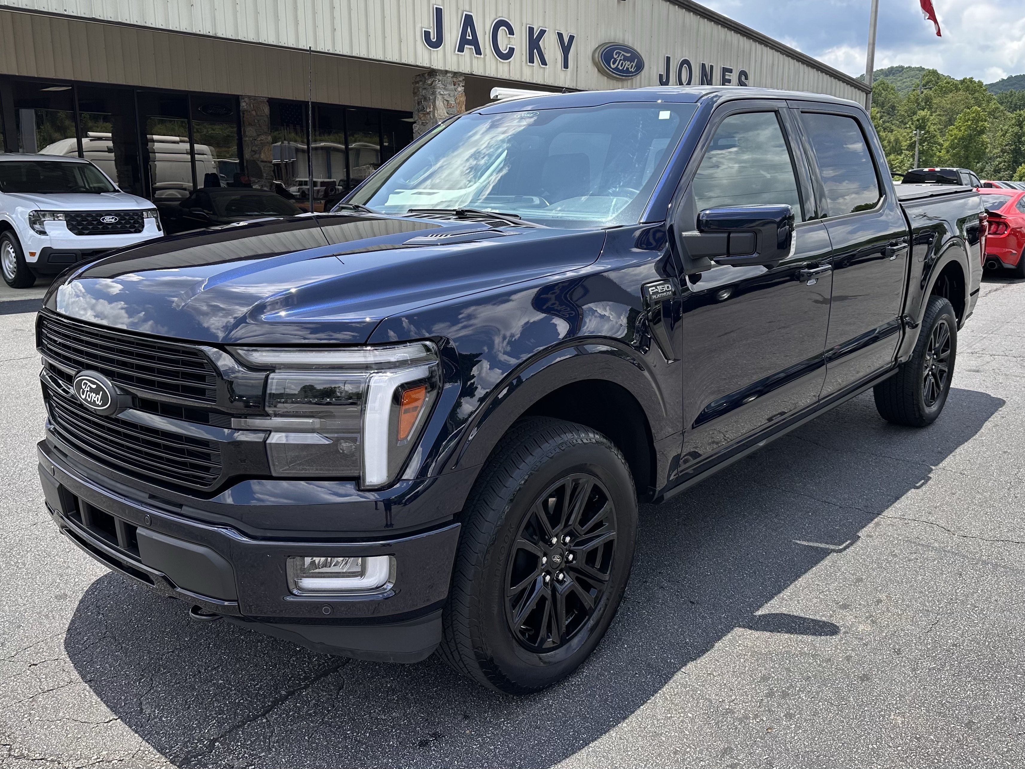 Certified 2025 Ford F150 Platinum AWD/4WD image 2