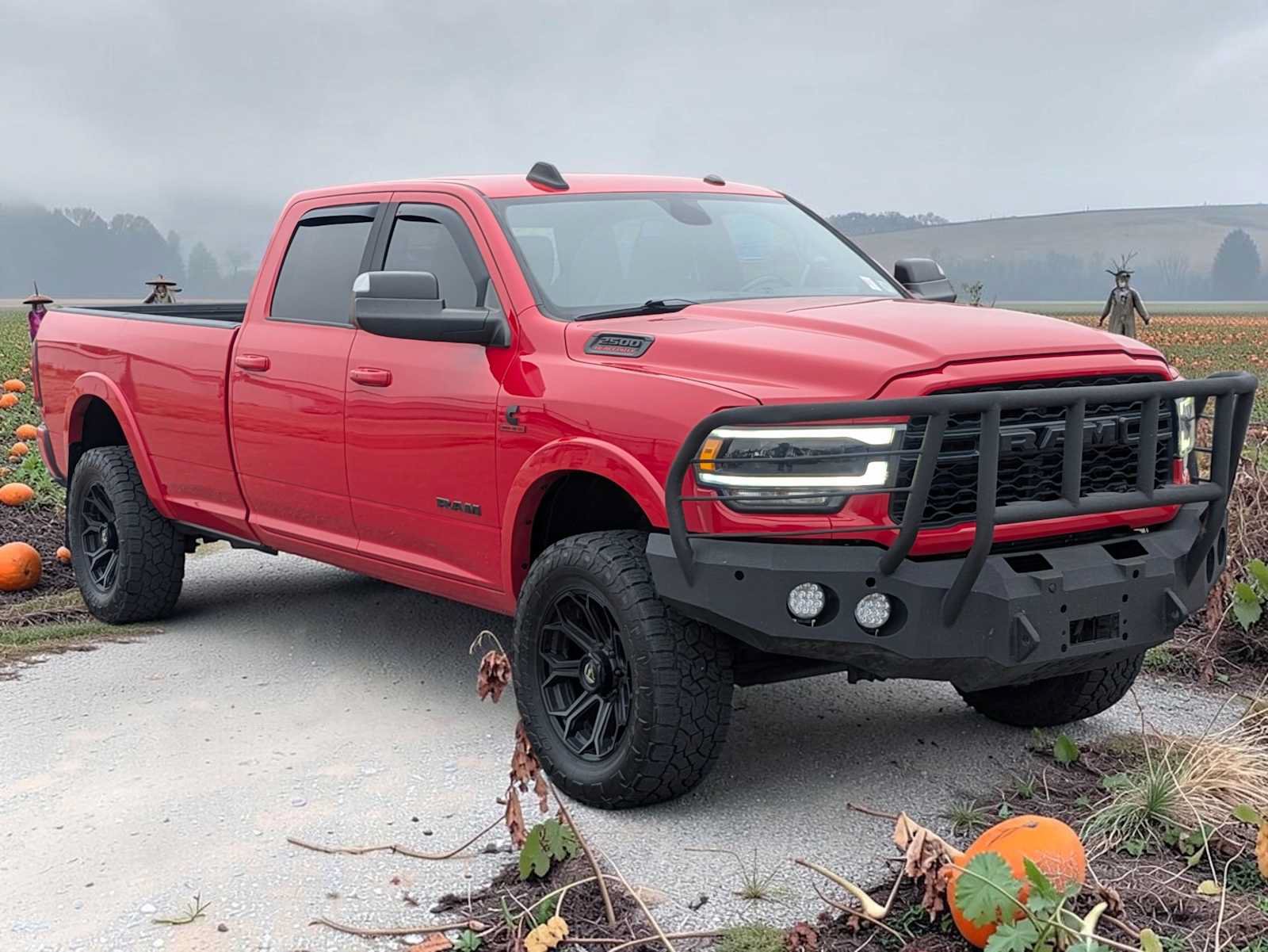 Used 2020 RAM 2500 Laramie w/ Night Edition AWD/4WD image 8
