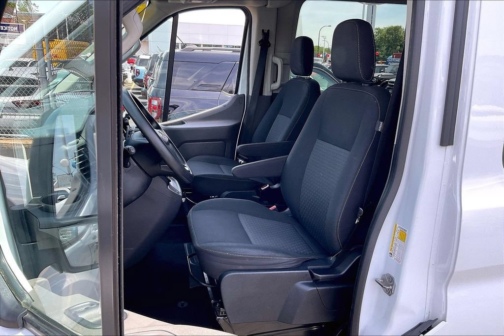 Certified 2021 Ford Transit 350 XLT RWD image 24