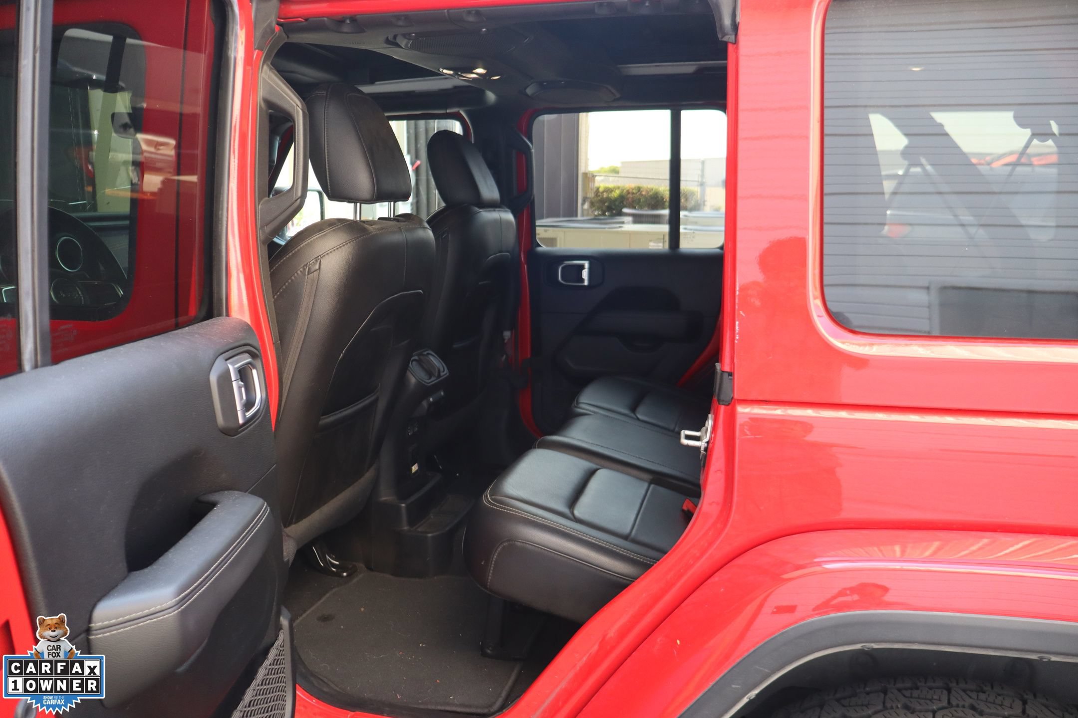 Used 2021 Jeep Wrangler Unlimited Sahara AWD/4WD image 26