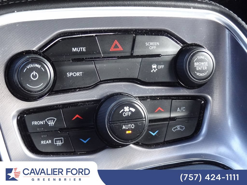 Used 2020 Dodge Challenger SXT w/ Blacktop Package RWD image 23