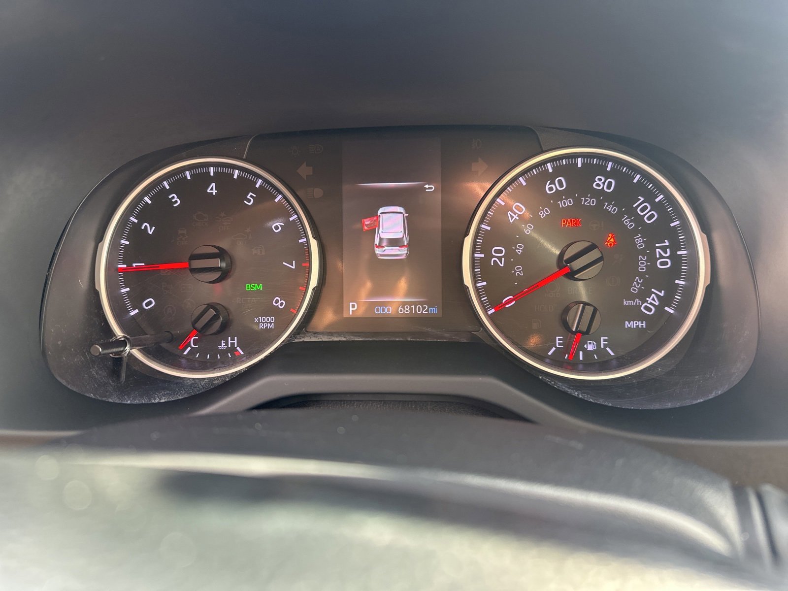 Used 2019 Toyota RAV4 LE image 14