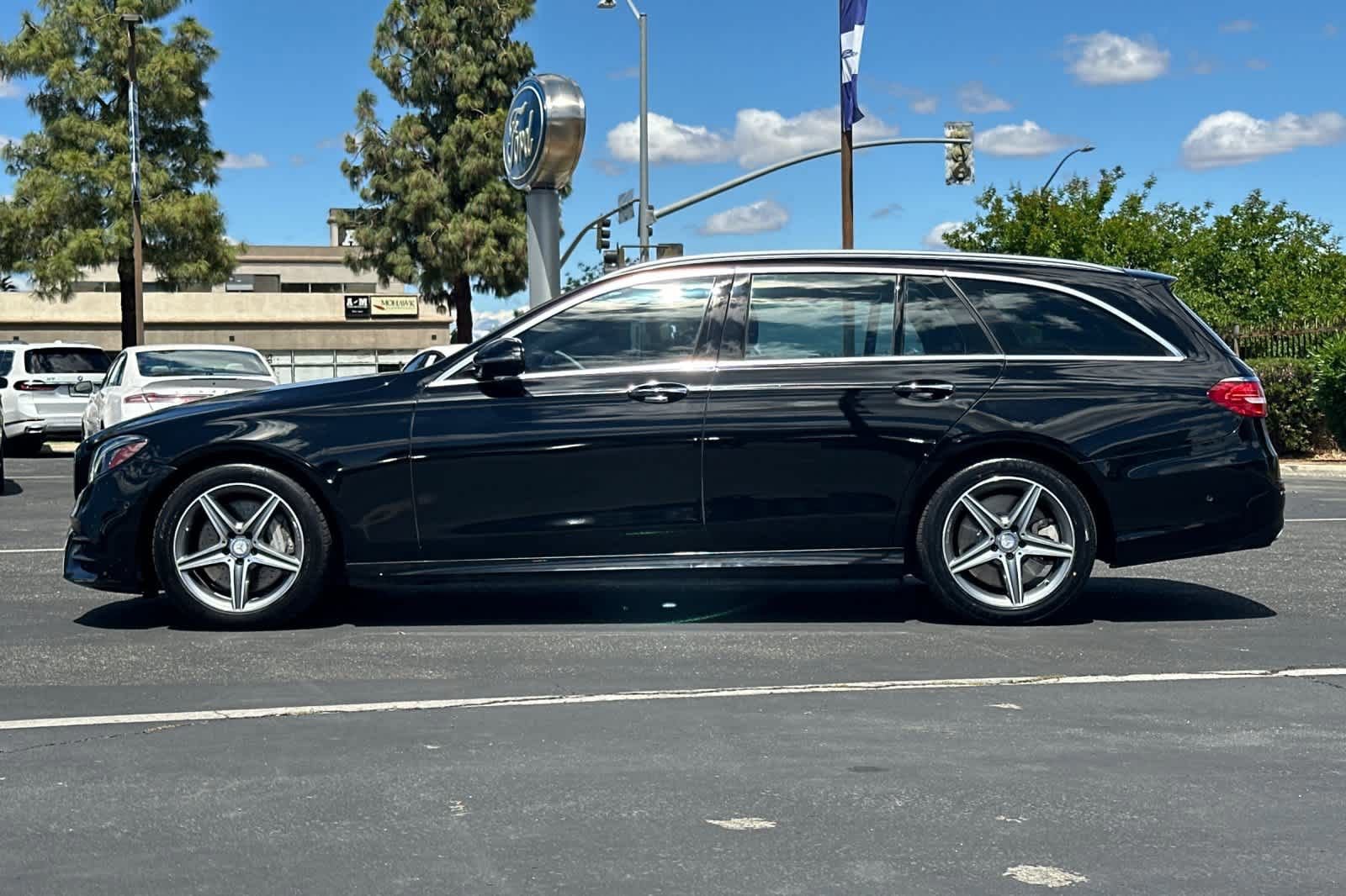 Used 2017 Mercedes-Benz E 400 4MATIC Wagon video 2