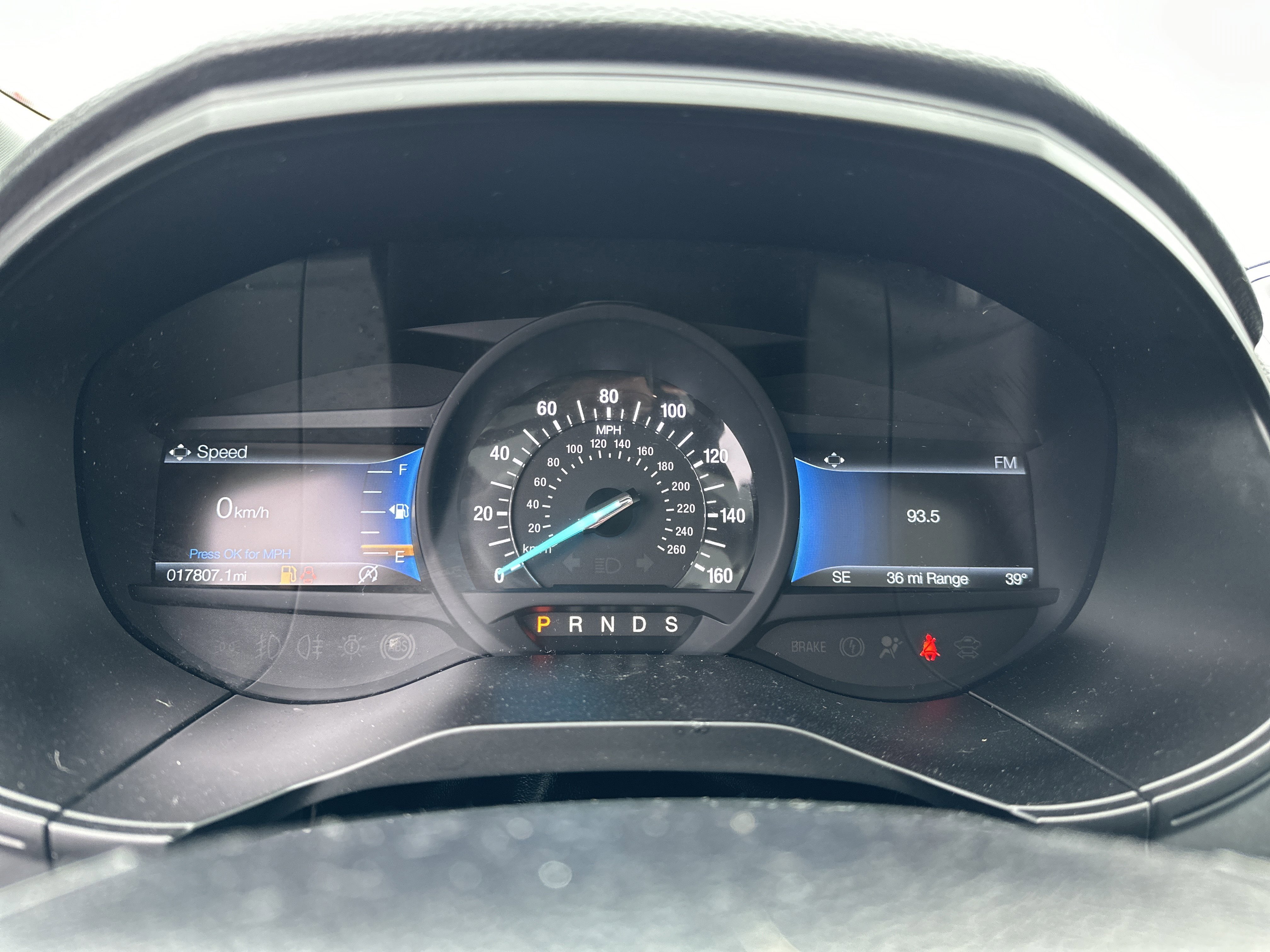 Certified 2024 Ford Edge ST-Line w/ Class II Trailer Tow Package image 23