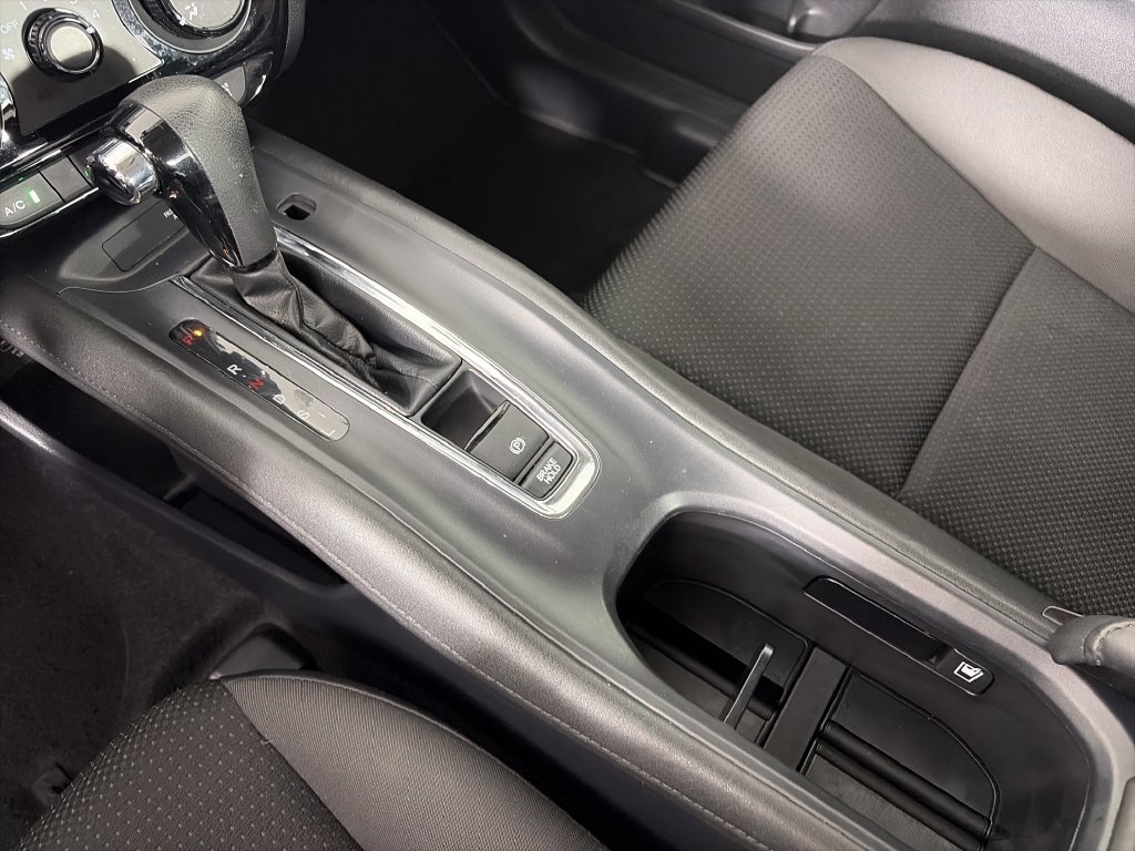 Used 2021 Honda HR-V LX image 22