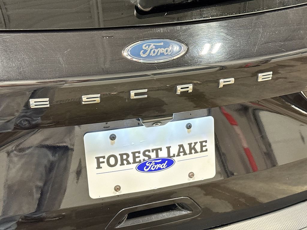 Certified 2020 Ford Escape Titanium image 21