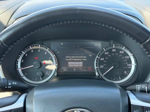 Used 2024 Toyota Highlander XLE AWD/4WD image 22