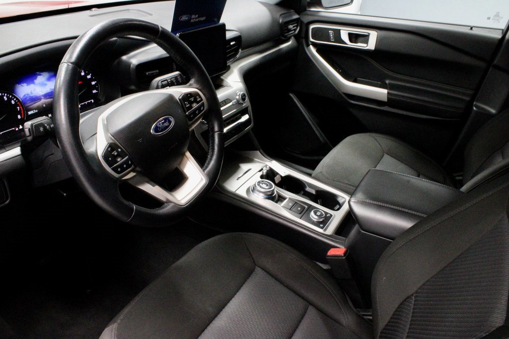 Certified 2022 Ford Explorer XLT w/ Class IV Trailer Tow Package image 23