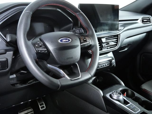 Certified 2023 Ford Escape ST-Line w/ Tech Pack #1 AWD/4WD image 18