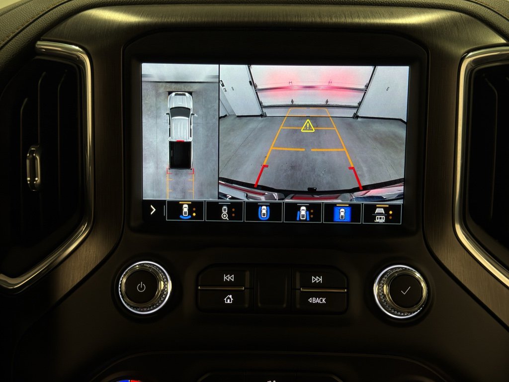 Used 2022 GMC Sierra 2500 AT4 w/ AT4 Preferred Package image 25