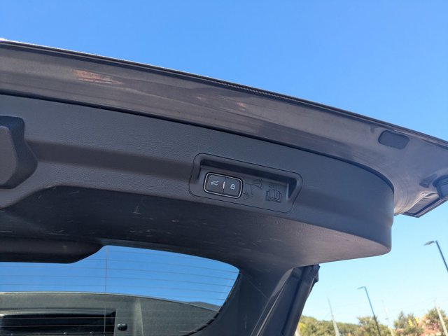 Certified 2023 Ford Explorer XLT w/ Equipment Group 202A AWD/4WD image 31