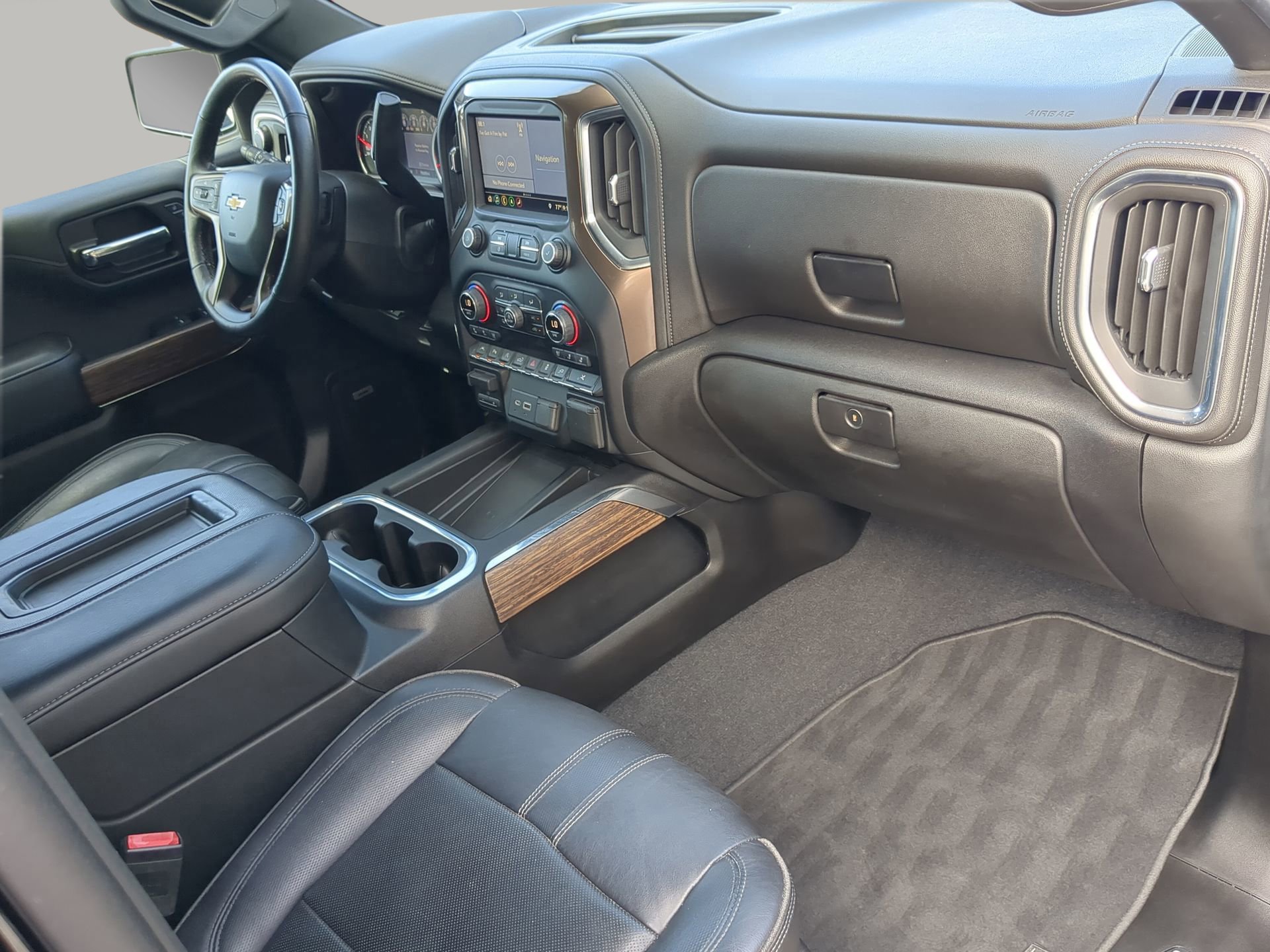 Used 2019 Chevrolet Silverado 1500 High Country w/ Technology Package image 49