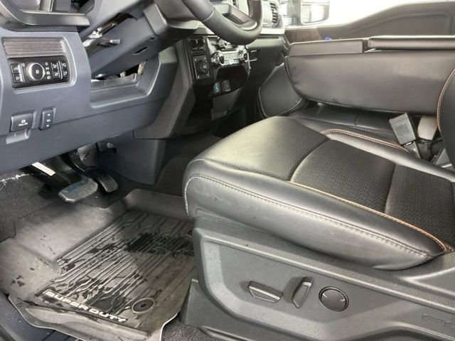 Certified 2025 Ford F350 Lariat w/ Black Appearance Package AWD/4WD image 18