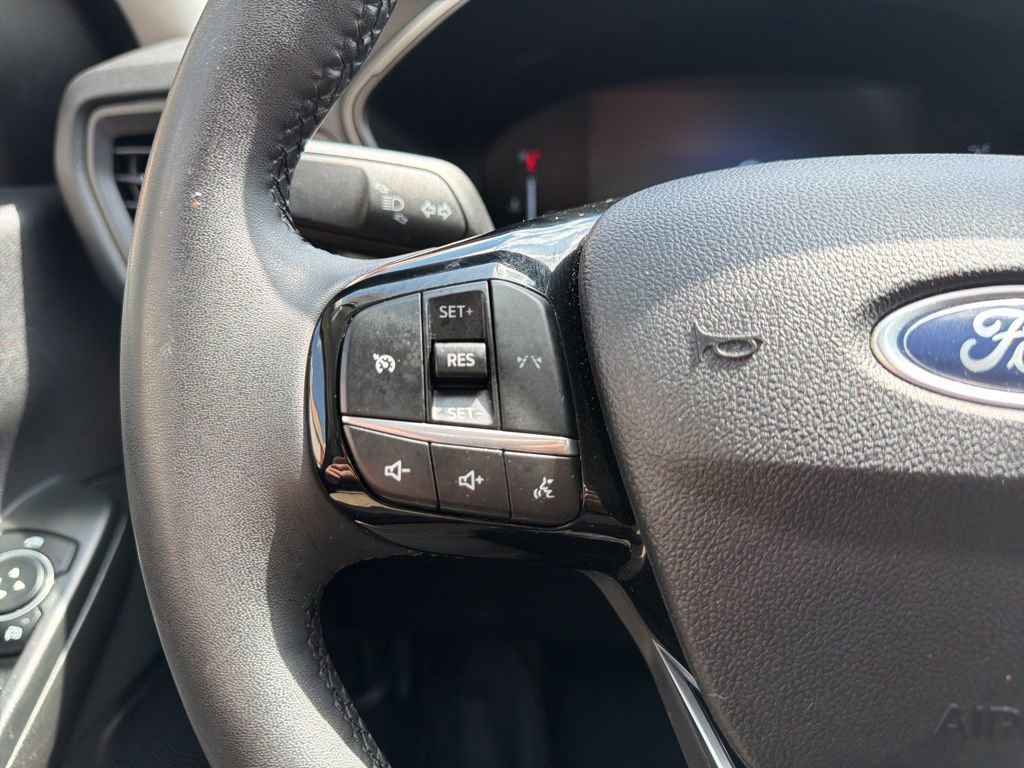 Certified 2023 Ford Escape Active AWD/4WD image 26