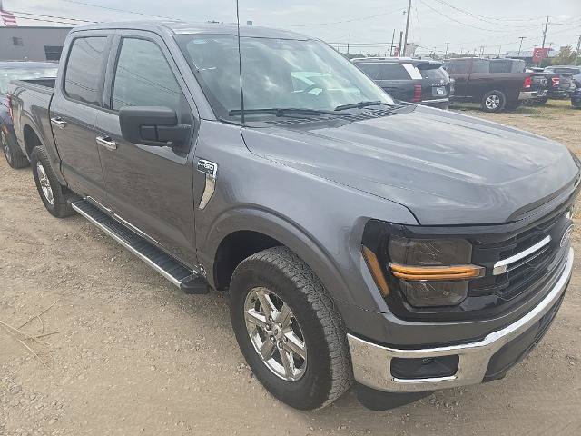 Certified 2025 Ford F150 XLT w/ Equipment Group 301A Standard AWD/4WD image 4