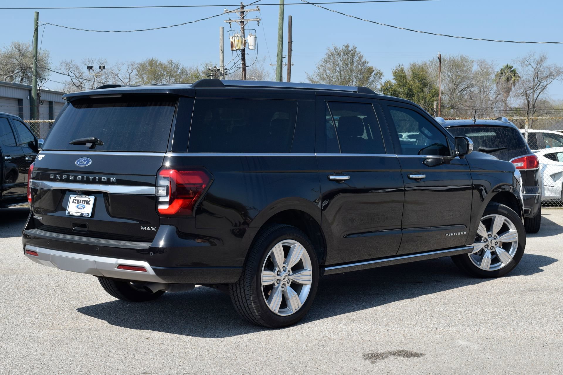 Certified 2024 Ford Expedition Max Platinum image 6