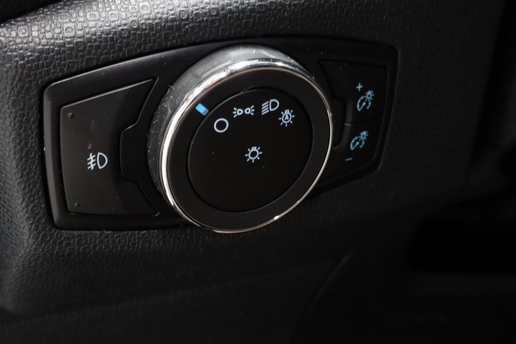 Certified 2022 Ford EcoSport SE image 25