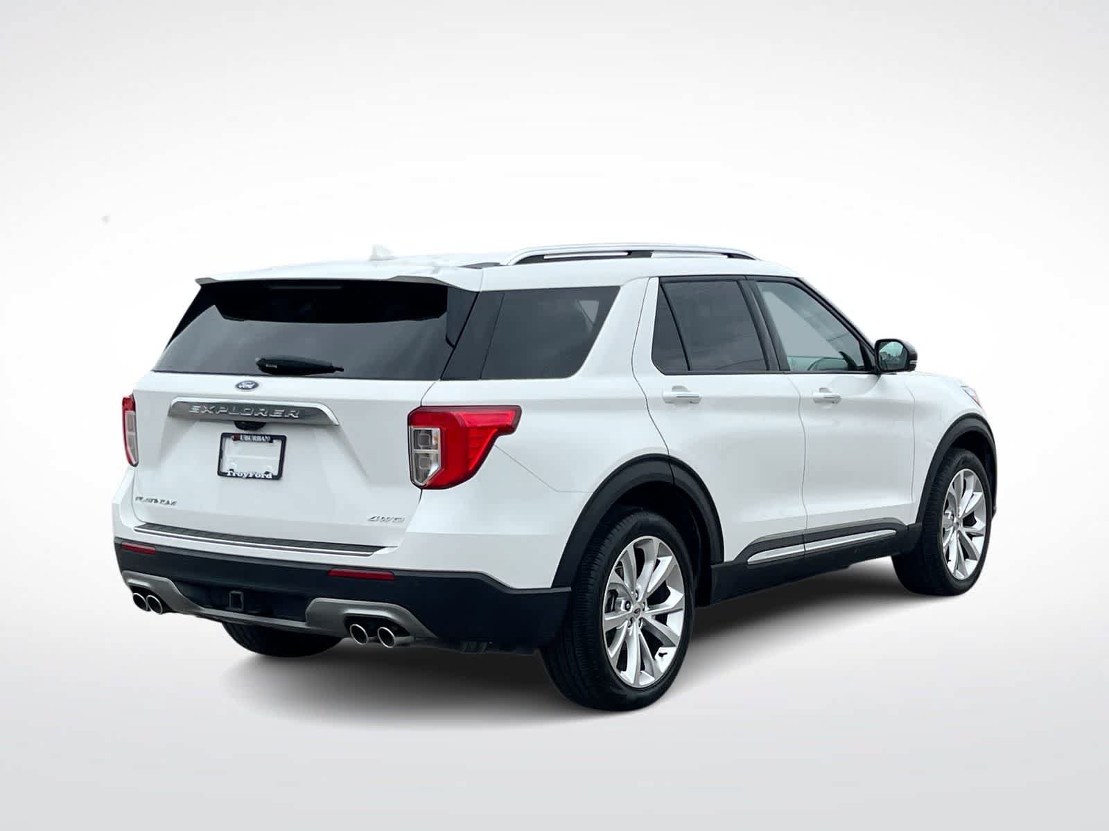 Certified 2023 Ford Explorer Platinum w/ Technology Package AWD/4WD image 8