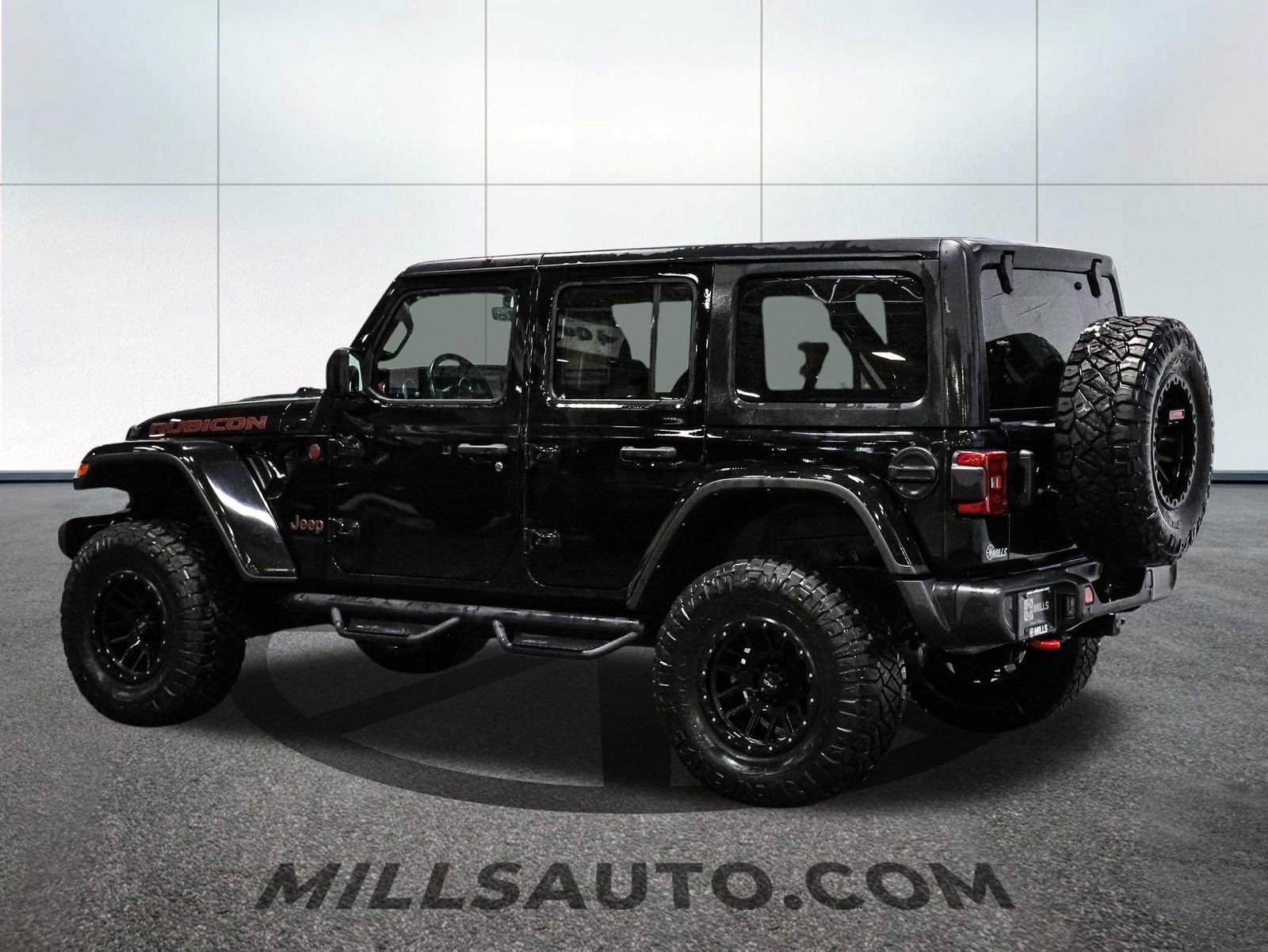Used 2022 Jeep Wrangler Unlimited Rubicon w/ Cold Weather Group image 7