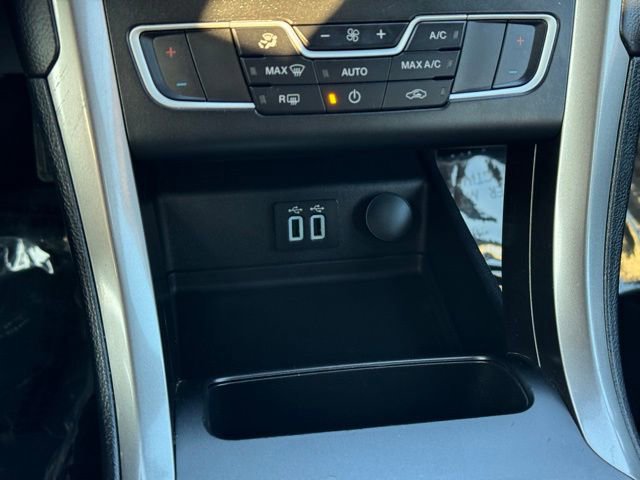 Certified 2019 Ford Fusion SE image 18