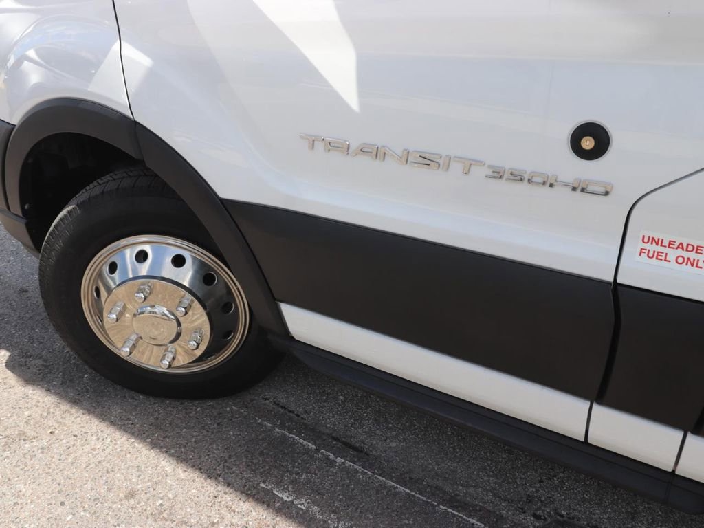 Certified 2022 Ford Transit 350 DRW RWD image 3