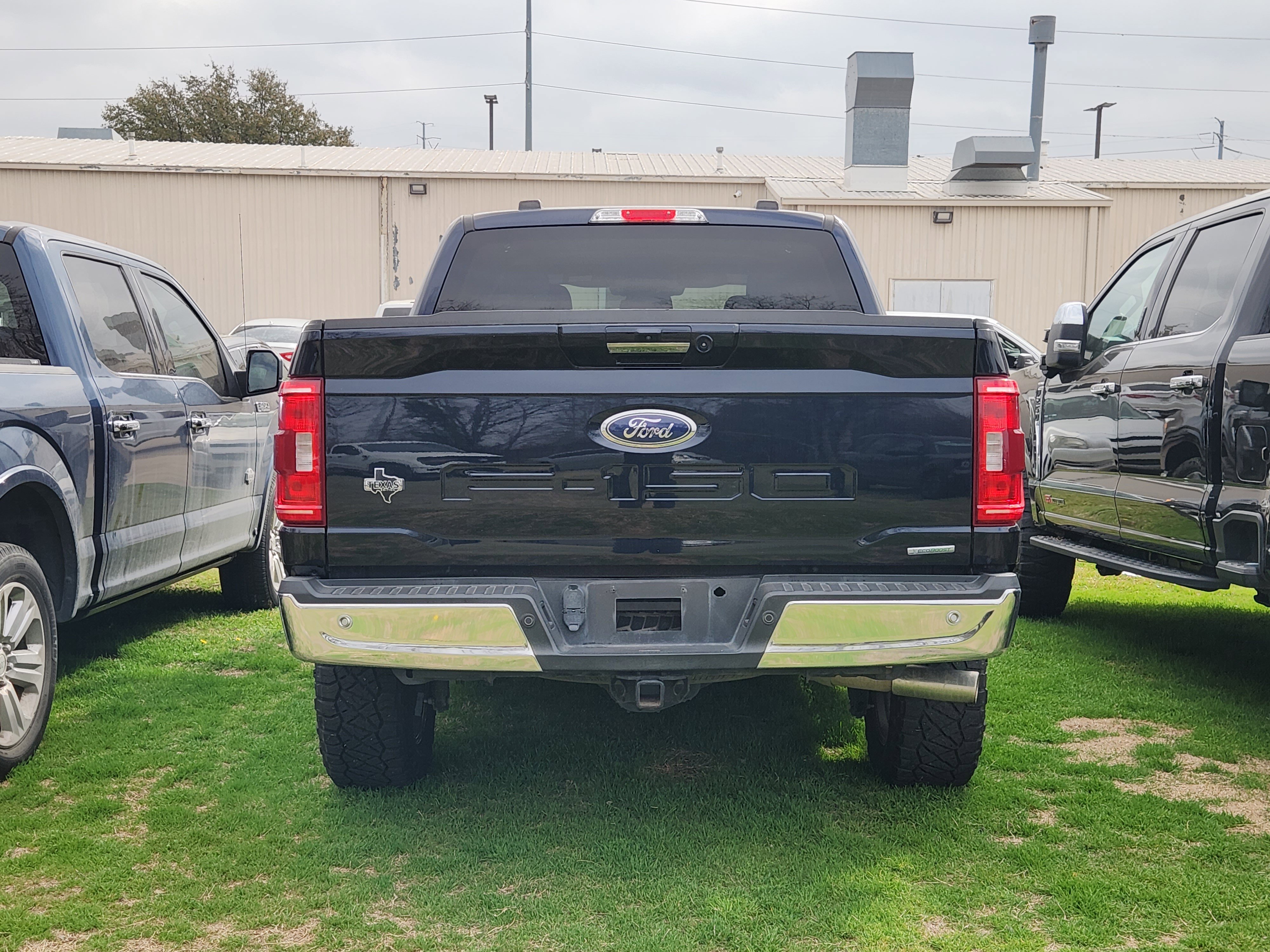 Certified 2022 Ford F150 XLT w/ Equipment Group 302A High image 5