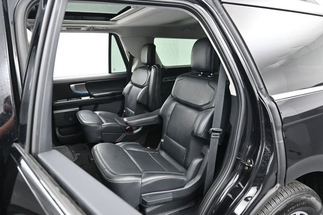 Certified 2025 Ford Expedition Platinum AWD/4WD image 25